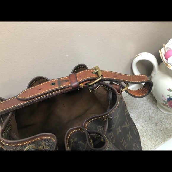 LOUIS VUITTON vintage tote - Picture 4 of 8